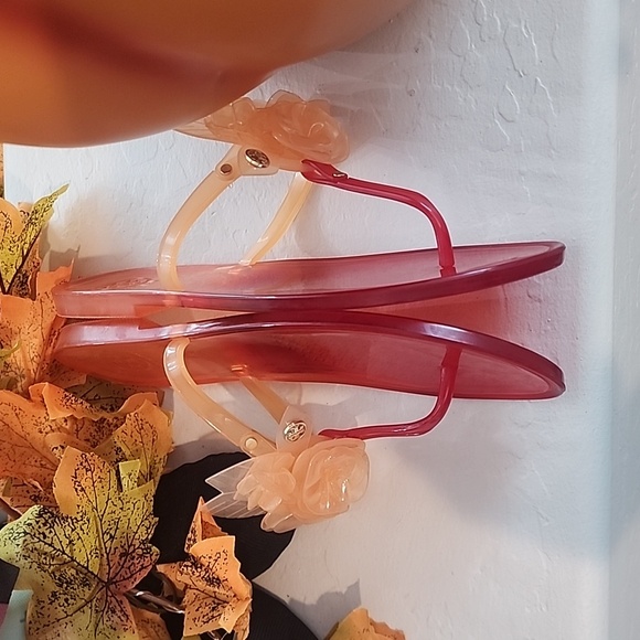 OPEN TO OFFERS Preloved tory burch blossom - Picture 7 of 8